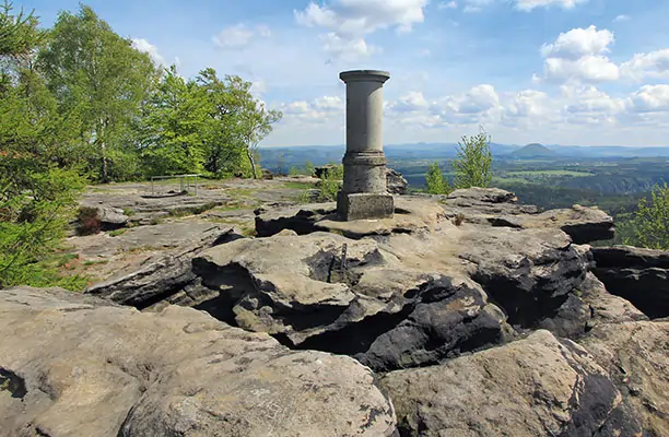 08- Triangulierungssäule auf dem Großen Zschirnstein